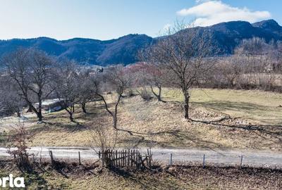 Teren de 1260 mp, în Bran