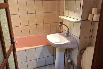 Inchiriez apartament 2 camere - 5