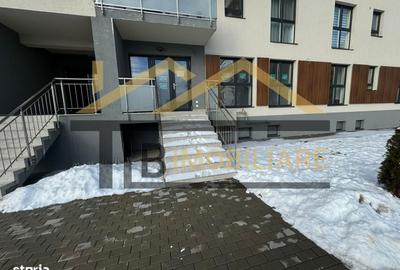 Spațiu comercial, de 60 mp, în Central