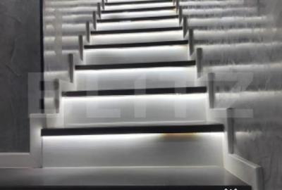 Casă cu 5 camere cu Teren 480 Mp în Central - 1