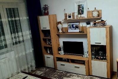 Apartament cu 3 camere semidecomandat în Independenței - 8