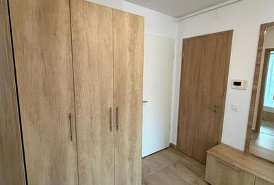 Apartament cu 2 camere decomandat, mobilat în Tractorul - 5