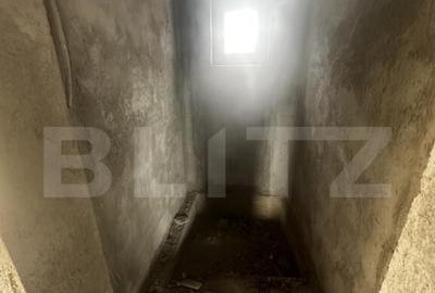 Casa de vanzare, semifinisata, zona Paulesti - 1