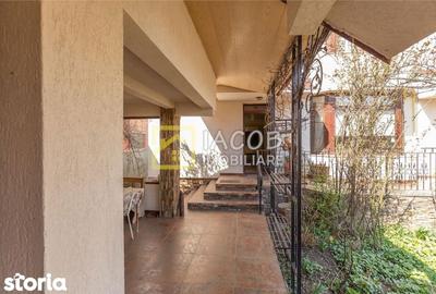 Casă cu Teren 455 Mp în Vultureni - 10