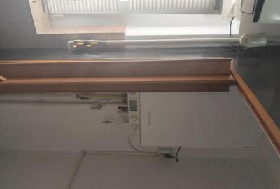Apartament cu 3 camere decomandat în Sud