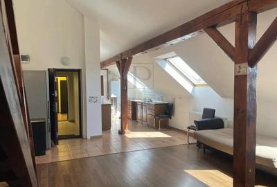 Apartament cu 2 camere semidecomandat, mobilat în Vlădeasa - 2