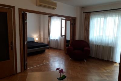 Mosilor, Dacia 4 camere vedere spate - 2