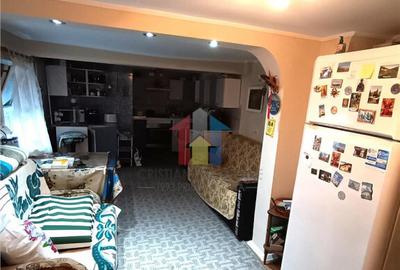 Casa, zona Chercea, constructie BOLTARI, anul 2000 - 19