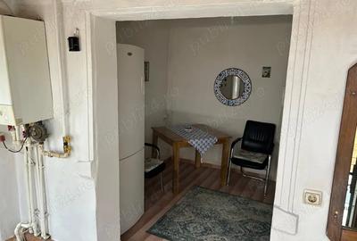 Casa luminoasa, gata de mutat,zona lini?tita, ideala pentru familie Casa luminoasa, gata de mutat,zona lini?tita, ideala pentru familie - 9