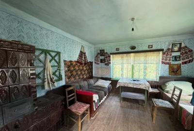 Casă cu 3 camere cu Teren 1789 Mp în Central - 2