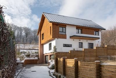 Casă individuală cu 5 camere cu Canalizare în Făget - 1