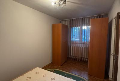 VANZARE APARTAMENT 2 CAMERE DECOMANDAT-PLOIESTI VEST-COMISION 0% - 4