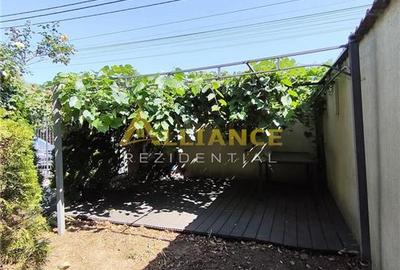 Apartament cu 3 camere decomandat, mobilat în Central - 12