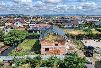 CASA  5 CAMERE IZVOR-TARLUNGENI - 19