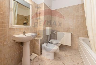 Apartament cu 2 camere semidecomandat, mobilat în Sânpetru - 8