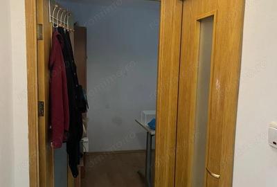 De vanzare Spa?iu comercial 56 mp Intrare din strada + casa scarii - 14