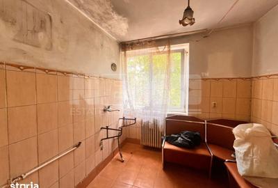 Apartament cu 2 camere decomandat în Central - 2