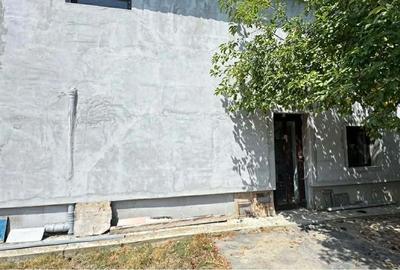 Spațiu comercial, de 72 mp, în Poiana - 2