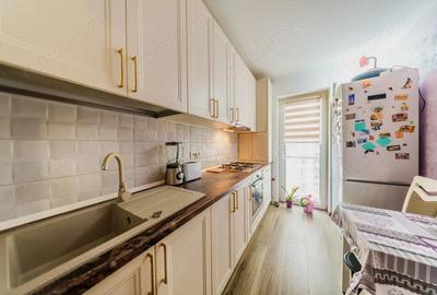 Apartament cu 3 camere decomandat în UTA - 10