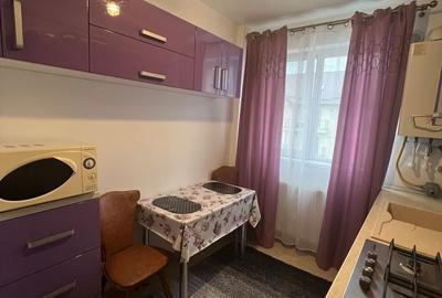 Garsonieră decomandată în Ipotești - 2