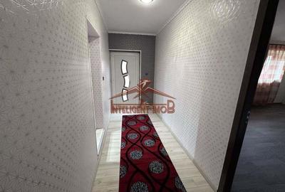 Casa individuala + sala evenimente + teren 1479 mp Fagaras - 11