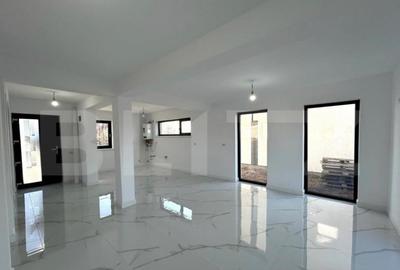 Casă cu 3 camere cu Teren 250 Mp în Central - 11