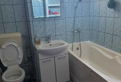 Casă cu 3 camere decomandat în Prundu - 4