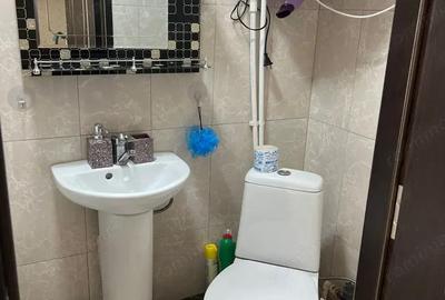 Ofer spre inchiriere garsoniera in zona Timpuri Noi - 2