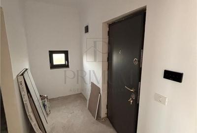 Apartament cu 3 camere semidecomandat în Central - 4