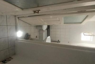 Spațiu comercial, de 35 mp, în Județean - 2