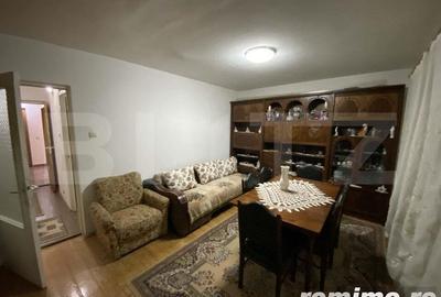 Apartament cu 4 camere decomandat în Central - 11