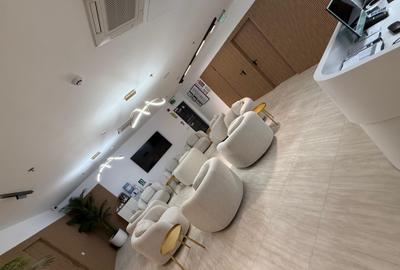 Clinică medicală în Hyperion Towers,finisaje de lux,COMISION 0 - 18
