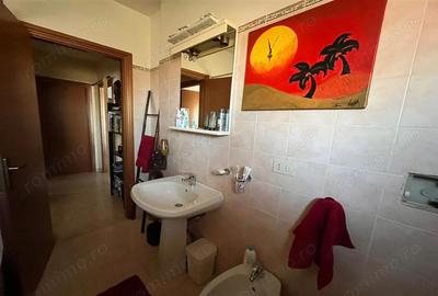 Apartament cu 2 camere decomandat în Drumul Taberei