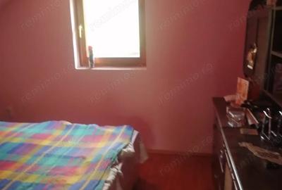 Casă cu 5 camere cu Teren 1263 Mp în Eremitu - 9