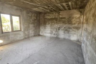 Casă cu 5 camere cu Teren 523 Mp în Slobozia - 3