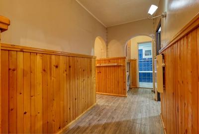 Piata Progresul- Apartament 4 camere + boxa si parcare - Comision 0% - 7