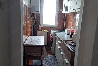 Apartament cu 3 camere decomandat în Central - 2
