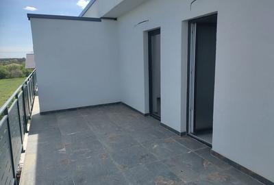 Apartament cu 2 camere decomandat în Dacia - 5