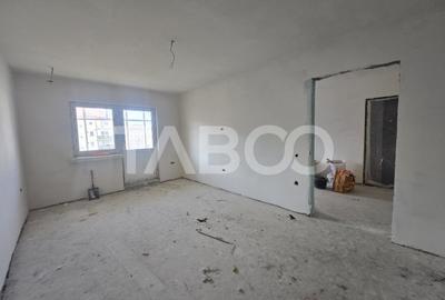 Apartament cu 3 camere decomandat în Valea Aurie - 5