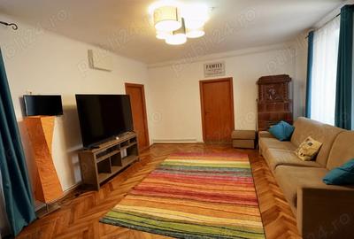 5 camere - Centru Vechi - Poarta Schei 24 (2 dormitoare, 2 livinguri) 3 bai terasa renovat - 1