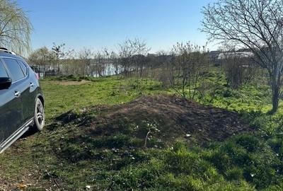 Vand 784mp teren in intravilanul comunei Butimanu - 5