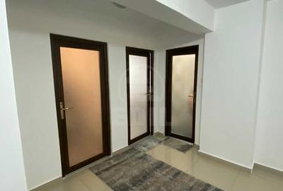 Apartament cu 3 camere semidecomandat în Florești - 11