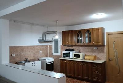 Apartament cu 2 camere semidecomandat în Gara Mare - 1