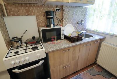 Apartament cu 2 camere decomandat în 22 Decembrie 1989 - 7