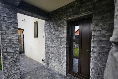 Casă de tip parter + etaj la 5 Drumuri în Valea Adâncă - 2