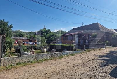 Casă individuală cu 2 camere cu Teren 957 Mp în Cara - 1