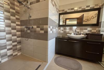 Duplex cu 5 camere cu Canalizare în Dumbrăvița - 21