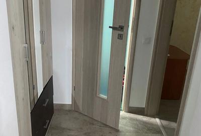 Apartament cu 4 camere decomandat în Tânganu - 8