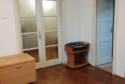 Apartament cu 2 camere decomandat în Central - 4