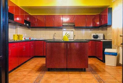 Casă cu 6 camere în Moieciu - 3